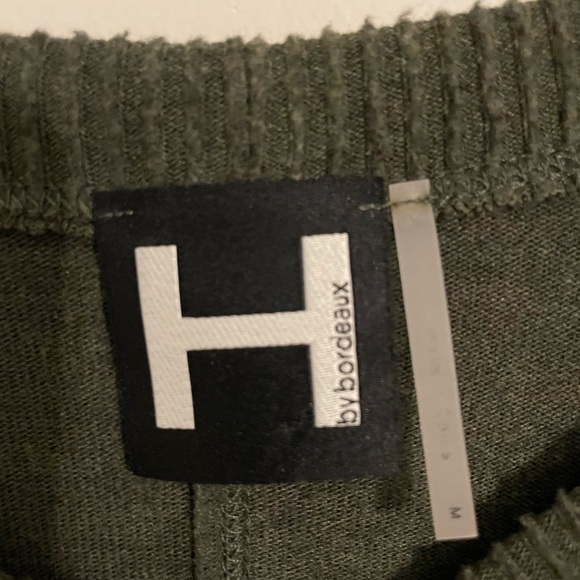 H by Bordeaux Split Hem Tunic Length Top - Picture 4 of 4